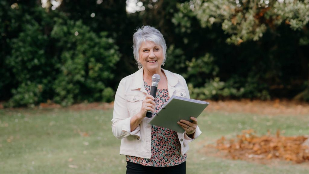 Lisa Edwards Whangarei Wedding Celebrant